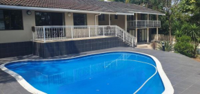 Tertius Lodge And House